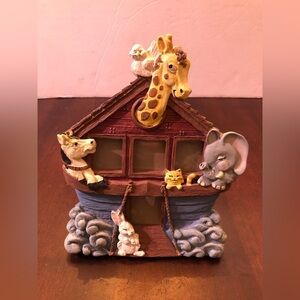 - Vintage Noahs Ark Themed Raised Picture Frame. Holds 4 1.5” Pictures.